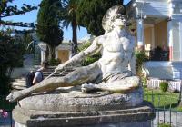 CORFU-ACHILLEION PALACE –KANONI (photo stop) &amp; CITY TOUR