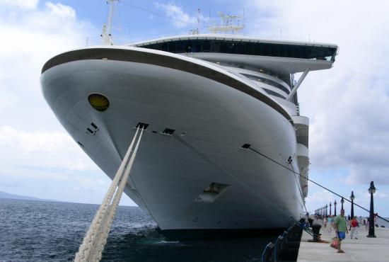 04_-_front_of_cruise_ship_docked.jpg