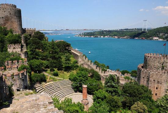 Istanbul – Bosphorus Cruise with Chora Museum