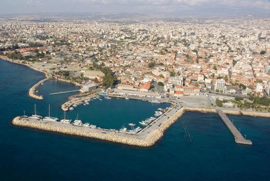 Limassol – Nicosia, Khirokitia