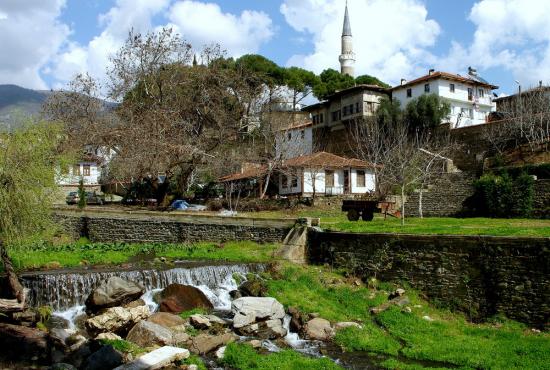 birgi-village_turkey.jpg