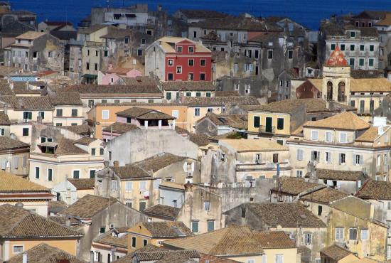 corfu_town_centre_bgiu.jpg