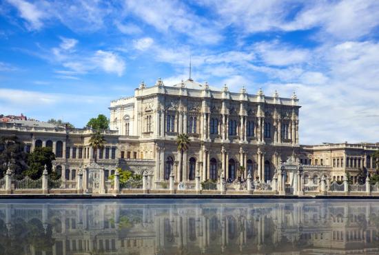 Istanbul – Bosphorus Cruise with Dolmabahce Palace