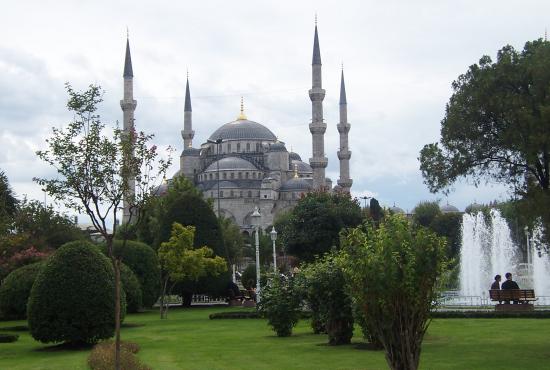 Istanbul – Blue Mosque, St. Sophia, Grand Bazaar