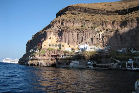 Santorini Island Tour - Oia Village &amp; Fira town 