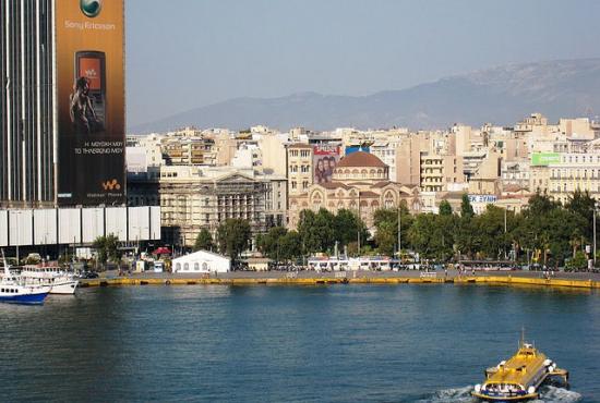 piraeus_port.jpg
