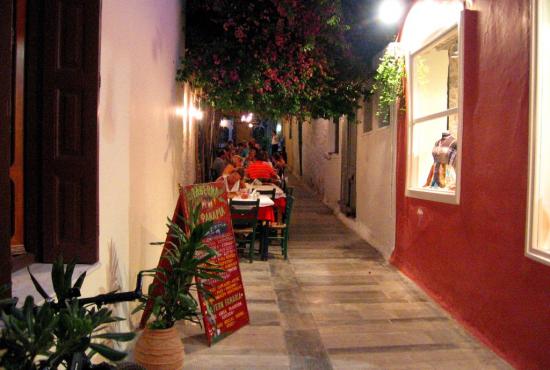 Nafplion, tour to Ancient MYCENAE and WINERY 