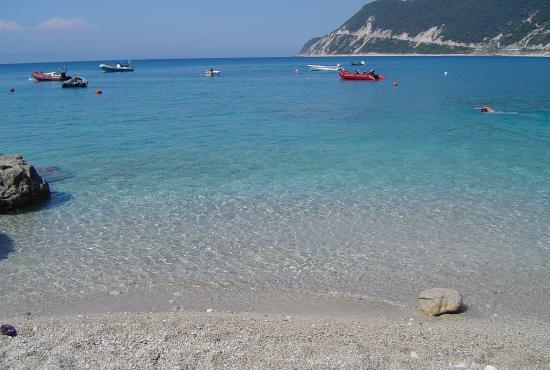 Lefkada-Island Tour with a one hour Mini-Cruise