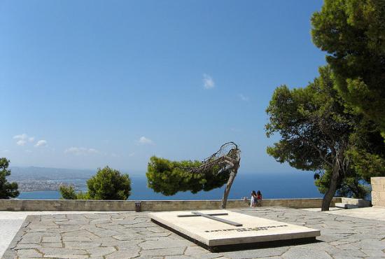 Excursion to Venizelos Tombs,  Chania City 