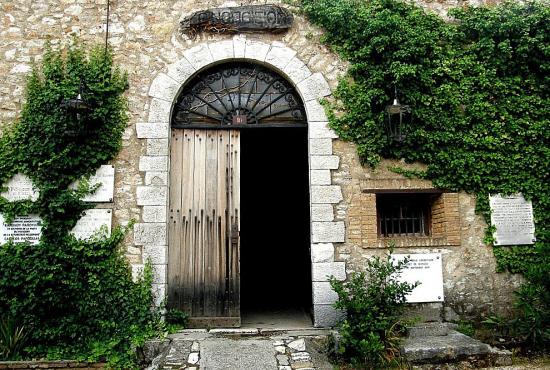 PATRAS- Tour to Aghios Andreas Cathedral &amp;-Achaia Clauss winery 