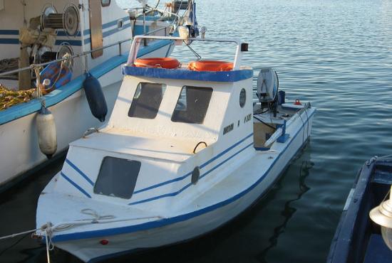 Lefkada-Island Tour with a one hour Mini-Cruise