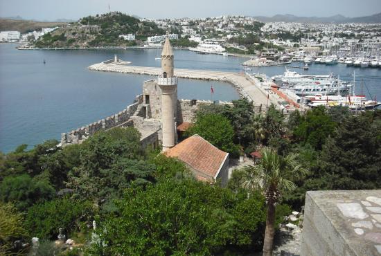  Castle of St. Peter, Mausoleum, Museum of Underwater Archaeology 