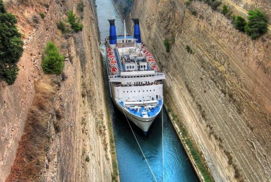 Ancient Corinth – Canal Crossing