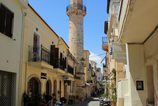 Excursion to Venizelos Tombs, Therissos – Chania city 