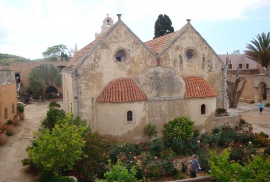 Tour from RETHYMNON-Monastery of Arkadi &amp; Ancient Eleftherna