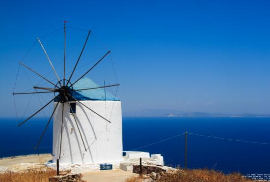 Tour to Sifnos : Kastro, Artemonas, Apollonia, Chrysopigi