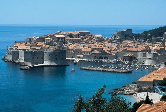 Dubrovnik Sightseeing Tour Monuments from the past