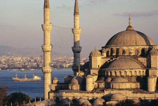 blue-mosque-and-the-bosphorus.jpg