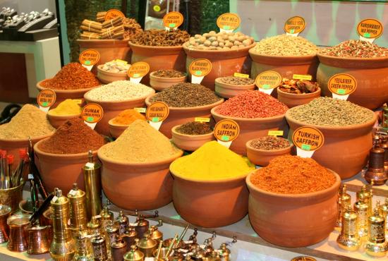 spice_bazaar_in_turkey.jpg