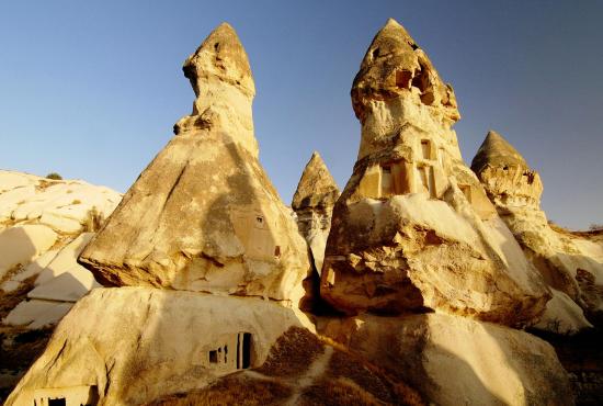 goreme-cappadocia-turkey1.jpg