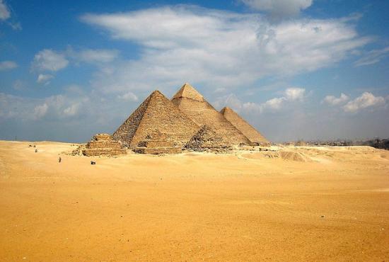 Suez port-Pyramids and the river Nile Tour