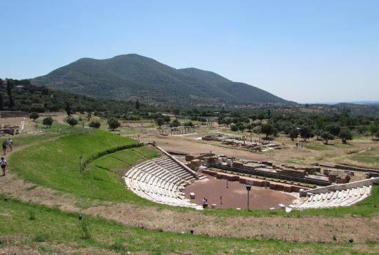 Tour from Kalamata to Ancient &amp; Modern Messene &amp; the Archadian Gate 