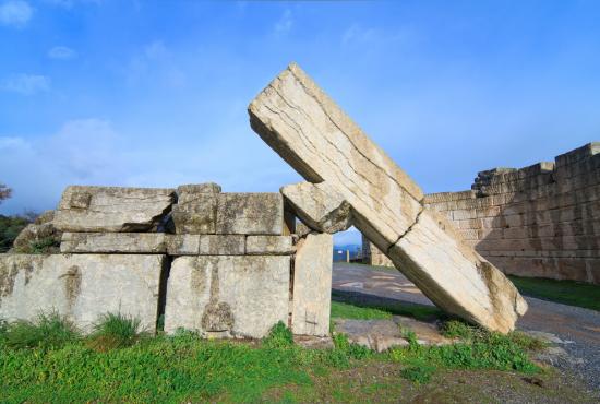 Tour from Kalamata to Ancient &amp; Modern Messene &amp; the Archadian Gate 