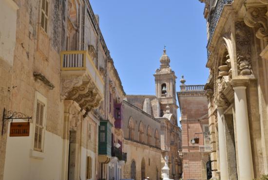 Tour to Mdina Medieval City &amp; Hagar Qim