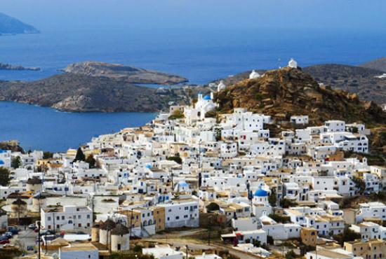 Island hopping package 4 days Athens-Santorini-Ios-Athens 