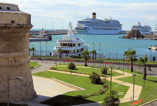 Civitavecchia port view