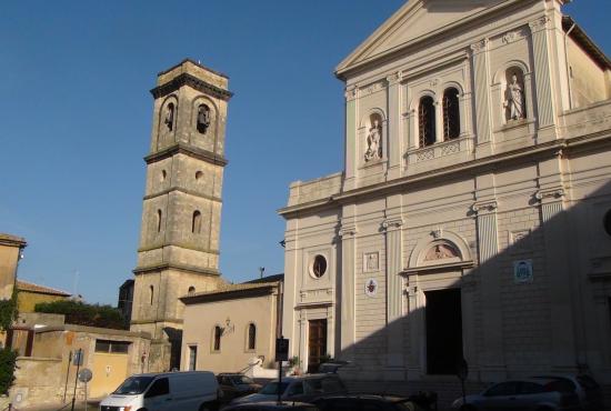 Necropoli of Tarquinia Tour and Winetasting