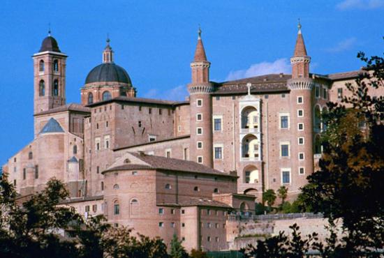 Tour to Urbino