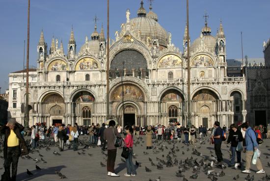 Tour Ca Rezzonico, Doges Palace and Saint Marks Square