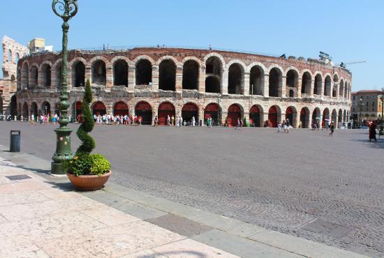 Verona Tour, City of Romeo and Juliet