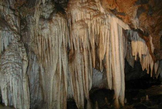 Tour to Frasassi Caves