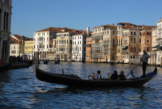 Evening Gondola Ride Tour