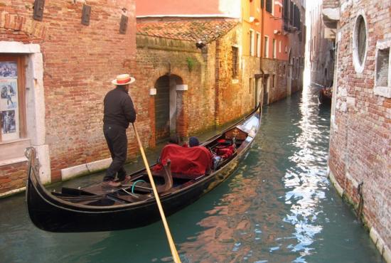 Daytime Gondola Ride Tour