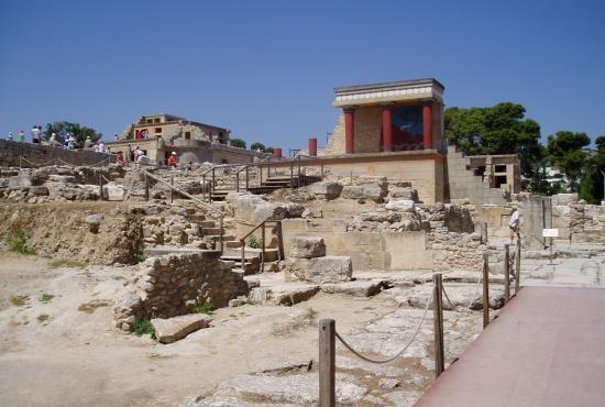 Agios Nikolaos Tour to Knossos,