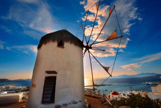 Mykonos-overview-windmill_ALAMY-large.jpg