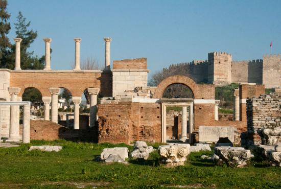 turkey-2011-selcuk-06-ruins-of-basilica-of-st.-john.jpg