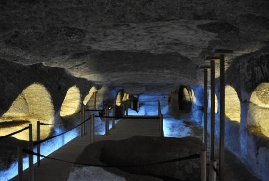 BIGcatacombs-milos_7065.jpg.jpg