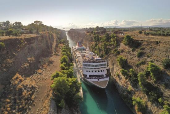 Fred-Olsen-Braemar-Corinth-Canal-1024x683.jpg