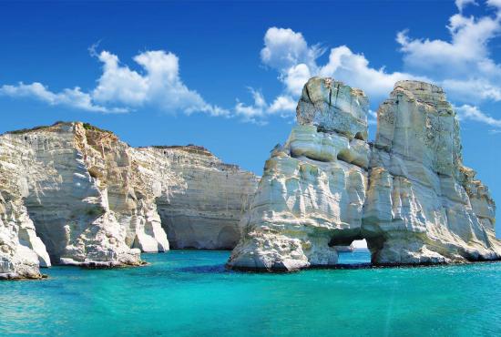 Milos_1.jpg