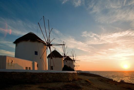 mykonos-windmills_nice2.jpg