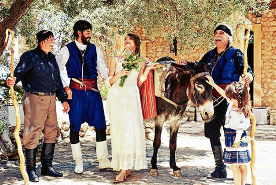 traditional-weddings-greece-crete-11450a.jpg