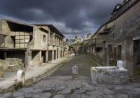 Herculaneum Half Day Tour